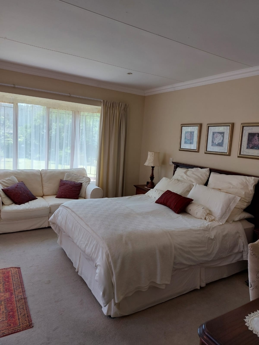 3 Bedroom Property for Sale in The Island Western Cape